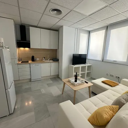 Moderno Soho - Nuevo! En El Centro Y Cerca De La Playa! *
