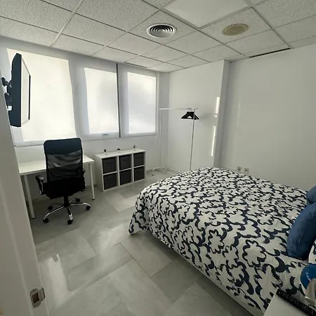 Moderno Soho - Nuevo! En El Centro Y Cerca De La Playa!