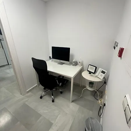 Moderno Soho - Nuevo! En El Centro Y Cerca De La Playa!parking Gratuito! مالقة